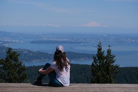 Complete Guide to Hiking Mt. Gardner on Bowen Island Bowen Island, Horseshoe Bay, Fraser Valley, West Vancouver, Water Sources, Trail Maps, Island Travel, Travel Guides, Ocean View