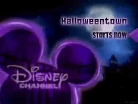 Kimberly J. Brown Has A Very Big Announcement For All 'Halloweentown' Fans Old Disney Channel, Right In The Childhood, Childhood Memories 2000, Funny Disney, 2000s Nostalgia, Old Disney, What Do You Mean, 90s Kids, Halloween Town