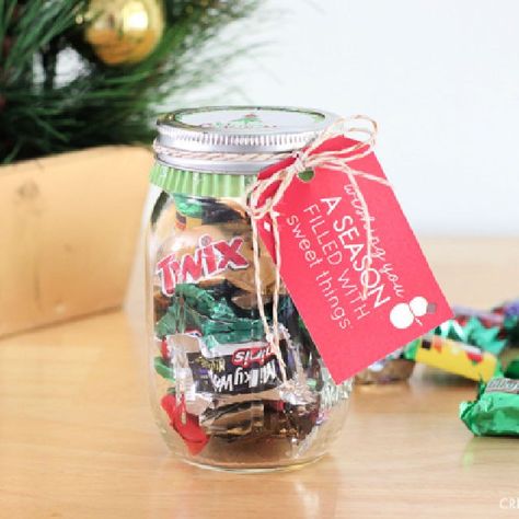 15 Creative Candy Jar Ideas for Sweet Storage Candy Jar Gifts Christmas, Mason Jar Candy Gifts Christmas, Desk Candy Jar Ideas, Bar In A Jar Gift Ideas Christmas, Christmas Candy Jar Ideas, Glass Jar Gift Ideas Christmas, Christmas Candy Jars Ideas Diy Gifts, Candy Mason Jar Ideas, Diy Candy Jars Ideas