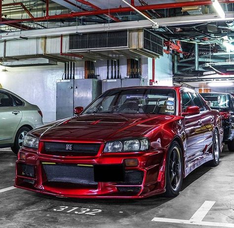 Omgggg candy apple red GTr r34 Skyline #Nissan Red Skyline R34, Nissan Gtr 34 R34 Skyline, Red Nissan Skyline R34, Red Nissan Gtr, Nissan Gtr 34, Gtr R34 Skyline, Skyline Nissan, Nissan Skyline R33, Nissan R34