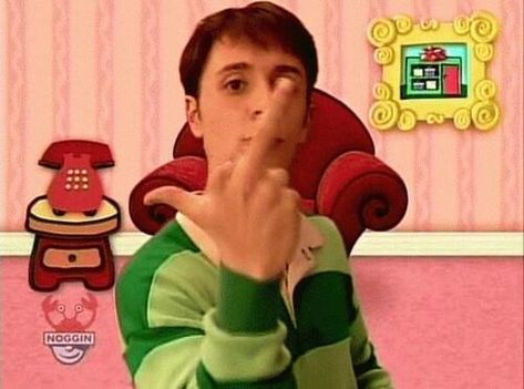 He's Got Your Clue Right Here. | Nickelodeon | Know Your Meme 밈 유머, Blue's Clues, Funny Profile, Blues Clues, Mood Humor, Funny Profile Pictures, Funny Reaction Pictures, Meme Faces, Really Funny Pictures