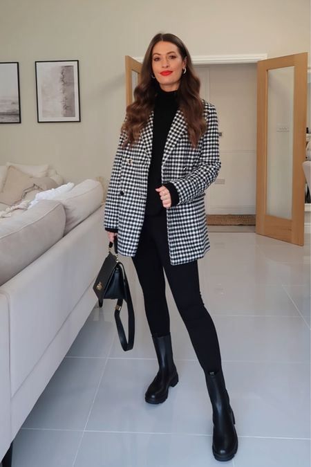 Casual Outfits For Women, Look Legging, Office Casual Outfit, Winter Fashion Outfits Casual, London Outfit, Business Casual Outfits For Women, Business Casual Outfits For Work, Elegante Casual, Stylish Work Outfits