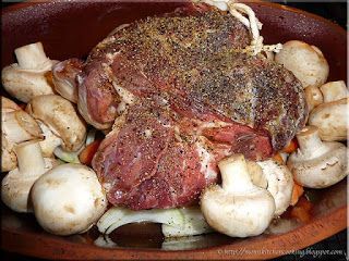 Blade Roast Slow Cooker, Clay Pot Cooking Recipes, Brick Recipe, Roaster Recipes, Blade Roast, Veal Recipes, Slow Cooker Roast, Roast Beef Recipes, Pot Roast Recipes