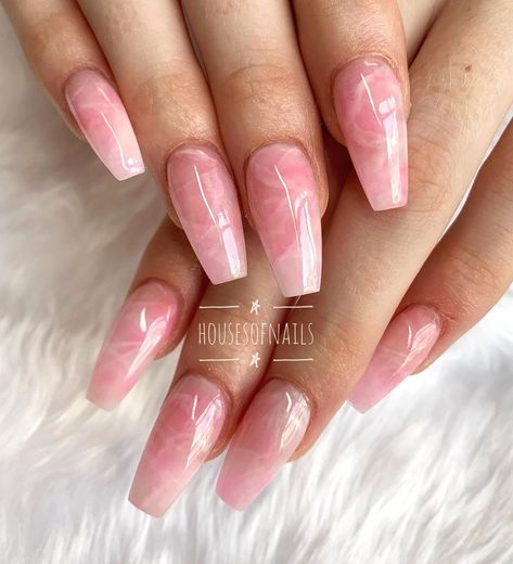 Short Rose Quartz Nails, Rose Quartz French Tip Nails, Pink Quartz Nails, Rose Quartz Serenity Nails, Rose Quartz Nails, Quartz Nail, Rose Aura Quartz, Oval Nails, Marble Nails