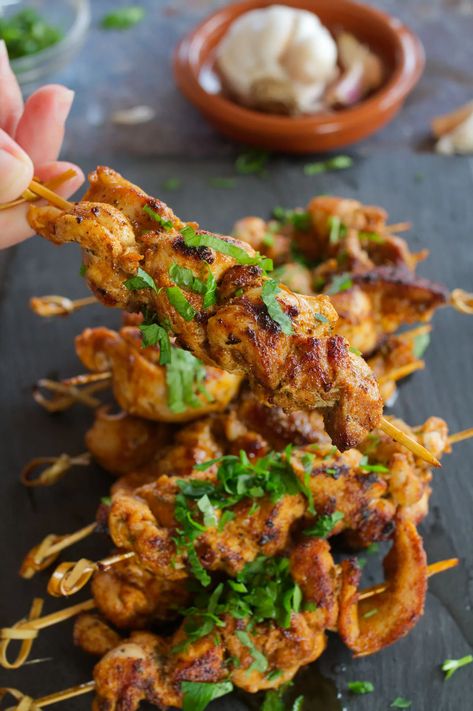 Spanish Appetizers Tapas Party, Tapas Chicken, Chicken Tapas, Tapas Recipes Easy, Bravas Sauce, Mediterranean Chicken Thighs, Party Skewers, Easy Tapas, Authentic Spanish Recipes