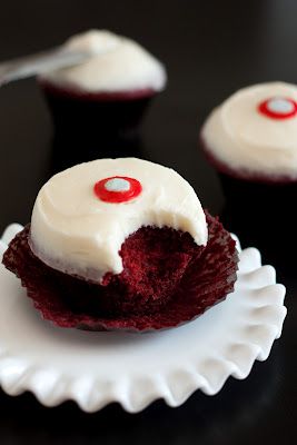 Sprinkles Red Velvet Cupcakes with Cream Cheese Frosting Copycat Recipe - Cooking Classy Sprinkles Red Velvet Cupcake Recipe, Sprinkles Cupcake Recipes, Red Velvet Cupcakes Recipe, Cupcakes Red Velvet, Best Cupcakes, Sprinkle Cupcakes, Cupcakes With Cream Cheese Frosting, Copykat Recipes, Velvet Cupcakes