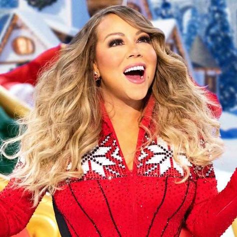 Mariah Carey Glitter, Mariah Carey Christmas, Kirk Franklin, Leslie Odom Jr, All I Want For Christmas, Michael Kelly, Christmas Tunes, Amy Poehler, Who Runs The World