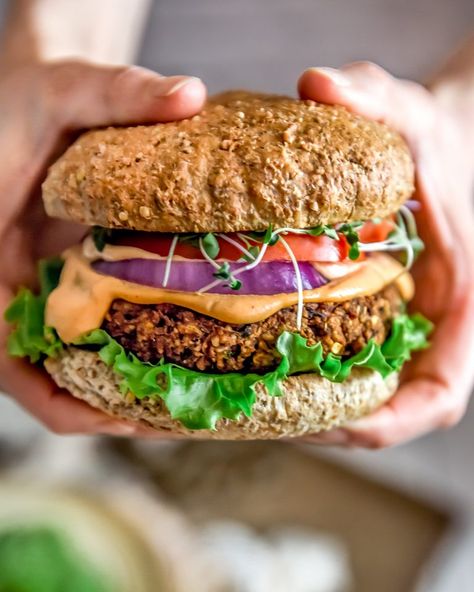 Wholesome, flavorful, and satisfying, this Ultimate Healthy Vegan Black Bean Burger with Special Burger Sauce is sure to put a smile on your face! #vegan #oilfree #glutenfree #plantbased | monkeyandmekitchenadventures.com Vegan Black Bean Burger, Homemade Veggie Burgers, Black Bean Burger, Vegan Black Bean, Black Bean Burgers, Vegan Beans, Burger Sauce, Vegan Burger, Bean Burger