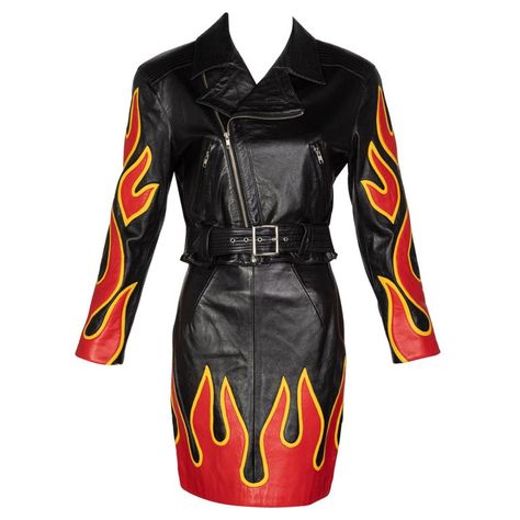 Flame Outfit, Aries Fashion, Mode Rockabilly, Black Flames, 1980s Jacket, Fire Clothes, Red Flames, Designer Jackets, Biker Jackets