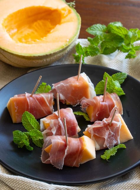 Cantaloupe and prosciutto Prosciutto Wrapped Cantaloupe, Rockmelon And Prosciutto, Cantaloupe And Prosciutto, Cantaloupe Prosciutto, Melon And Prosciutto, Prosciutto Appetizer, Prosciutto Melon, Christmas Starters, Canteloupe