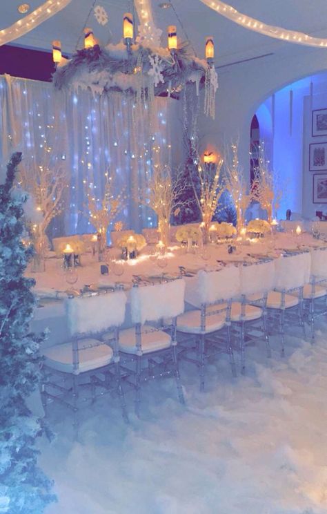 Christmas dinner decor Winter Wonderland Wedding On A Budget, Ice Blue Quinceanera Theme, Quinceanera Dresses Winter Wonderland, Quince Winter Wonderland Theme, Quinceanera Winter Theme, Winter Wonderland Sweet 16 Dresses, Winter Wonderland Quinceanera Dress, Winter Ball Aesthetic, Winterwonder Land Wedding