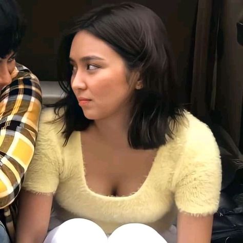 Kathniel Icon, Daniel Padilla, Cute Couple Dp, Kathryn Bernardo, Rich Girl Aesthetic, Couple Dp, Child Actresses, Boy And Girl Best Friends, Funny Animal Jokes