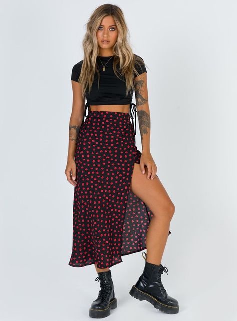 4d6e4749289c4ec58c0063a90deb3964desc48756292ri Petite Midi Skirt, Thrift Wishlist, Look 80s, 2022 Outfits, Florida Outfits, Look Boho Chic, Diy Kostüm, Rock Outfit, Pastel Outfit