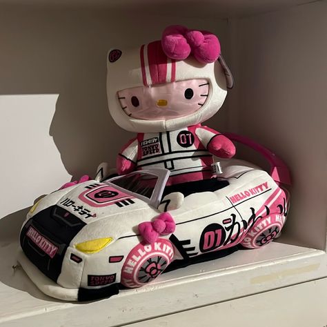 Hello Kitty Plushie With Car Hello Kitty Race Car Plush, Hello Kitty Cosas, Hello Kitty Tokyo Speed, Hello Kitty Tokyo, Hello Kitty Build A Bear, Hello Kitty Plushies, Hello Kitty Plushie, Sanrio Toys, Hello Kitty Room Decor