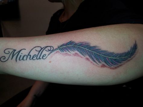 feather name michelle Michelle Name Tattoo, Michelle Tattoo, Name Tattoos On Neck, Michelle Name, Name Michelle, Name Drawings, Hand Tattoos For Girls, Skin Tattoo, Tattoo Name