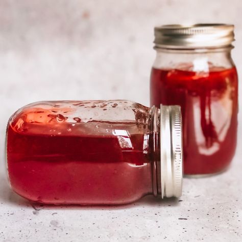 How to Fix Jelly That Did Not Set - The Homemade Harvest Fixing Jelly That Didn't Set, Jelly Did Not Set Up, How To Can Jelly, How To Fix Jelly That Didn’t Set, Homemade Jelly Recipe, Canning Jelly, Muscadine Jelly, Pantry Mixes, Jelly Salad