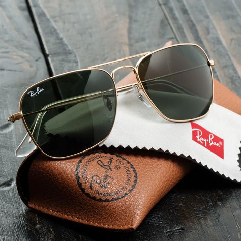 Ray Ban Caravan, Face Shapes Guide, Casual Sunglasses, Slimmer Face, New Wayfarer, All Black Looks, Heart Face Shape, Aviator Style, Cool Sunglasses