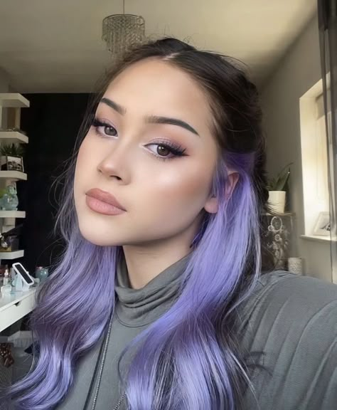 Brown Hair Lavender Underneath, Black Hair Lavender Money Piece, Peekaboo Hair Styling Ideas, 2023 Purple Hair, Lavender Halo Hair, Brown With Color Hair, Curtain Bangs Purple Hair, Lavender Hair Peekaboo, Lavender Peekaboo Hair Brunette