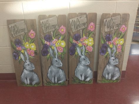 Easter Yard Art, Easter Wood Signs, Summer Front Porch Decor, Welcome Wood Sign, Easter Paintings, Easter Wood Crafts, Painted Front Porches, Fence Boards, Bunny Painting