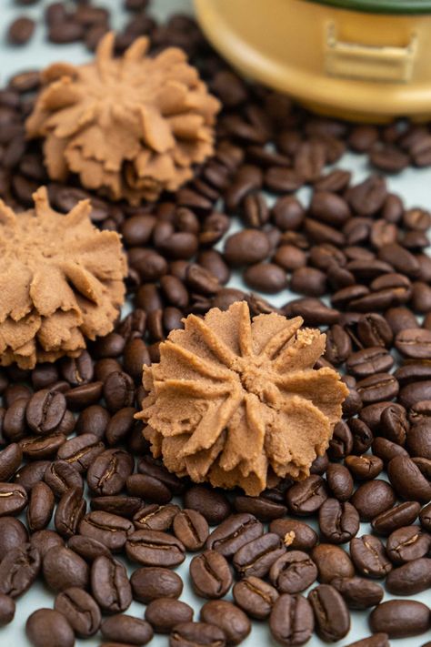 Coffee Butter Cookies alá Jenny Bakery - Southeast Asian Recipes - Nyonya Cooking Hong Kong Butter Cookies, Coffee Butter Cookies, Coffee Biscuits Recipe, Coffee Cookies Recipes Easy, Coconut Butter Cookies, Jenny Bakery, Piped Cookies, Interesting Cookies, Coffee Cookies Recipe