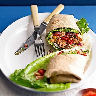 Mediterranean Salmon Wrap Salmon Wraps, Mediterranean Wrap, Salmon Wrap, Mediterranean Salmon, Canned Salmon Recipes, Fast Food Breakfast, Mediterranean Breakfast, Canned Salmon, Healthy Salmon Recipes