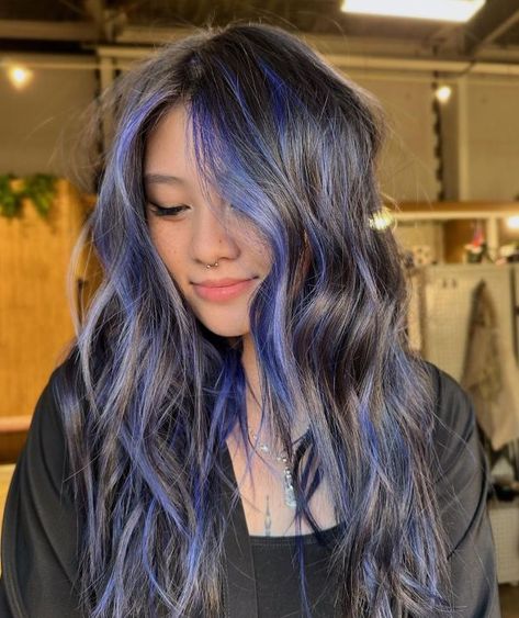 Grunge Style Bleached Black Hair with Periwinkle Highlights Periwinkle And Brown Hair, Periwinkle Highlights Brunette, Periwinkle Money Piece Hair, Periwinkle Balayage, Black And Periwinkle Hair, Periwinkle Hair Highlights, Periwinkle Peekaboo Hair, Dark Periwinkle Hair, Bleached Black Hair