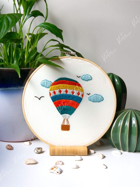 Airballoon embroidery pattern #etsy shop: Air balloon Embroidery Pattern - Hand embroidery pattern - Beginner Embroidery https://etsy.me/36J5U5e #bedroom #contemporary #embroiderypattern #embroiderypdf #embroideryprintable #embroiderydesigns #embroiderybeg Balloon Embroidery, Hot Air Balloon Embroidery, Air Balloon Embroidery, Embroidery Air Balloon, Hot Air Balloon Embroidery Design, Wedding Embroidery Hoop, Embroidery Online, Wedding Embroidery, Diy Gift Card