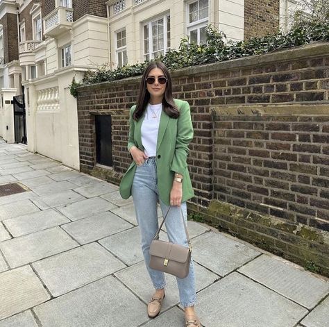 Sage Blazer Outfit, Sage Green Blazer Outfit, Sage Blazer, Coach Tabby Bag, Sage Green Blazer, Sage Green Outfit, Oversize Blazer Outfit, Green Blazer Outfit, Coach Tabby