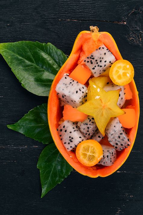 Make a spectacular fruit salad when you add it to and serve it in a Solo papaya. Try this simple recipe for fantastic results. http://recipes.brookstropicals.com/o-solo-mio-fruit-salad/ Bowl Of Fruit Photography, Fruit Salad Photography Food Styling, Fruit Boats, Papaya Fruit Aesthetic, Papaya Breakfast, Papaya Bowl, Papaya Fruit Bowl, Papaya Fruit Photography, Tropical Fruit Photography