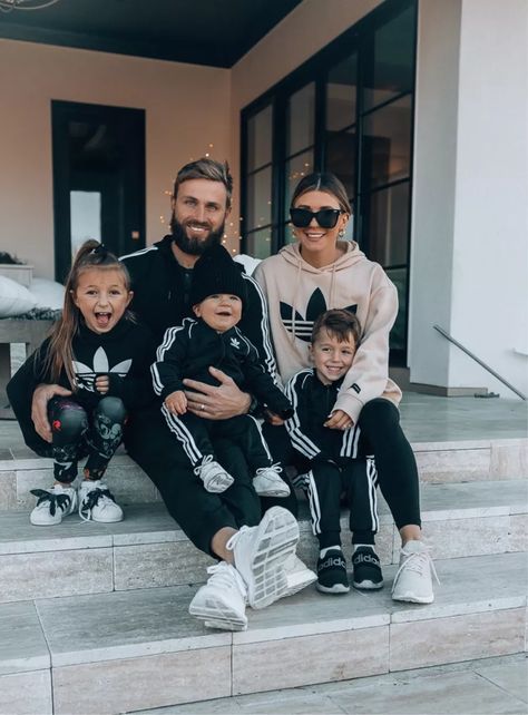 Superstar Shoes curated on LTK Adidas Family Photoshoot, Sneaker Family Photos, Nike Shoot, Family Shoes, Mom Inspo, Becky Hillyard, Fam Photos, Outfits Sporty, Superstar Shoes