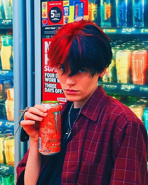 #jessit0 #jessito #jess #jesse #tiktok #boy #tiktokboy #tiktokstar #prettyboy #beautifulboy #iloveyou New Post, Post On Instagram, Red Hair, Split, Dye, Red, Hair, On Instagram, Instagram