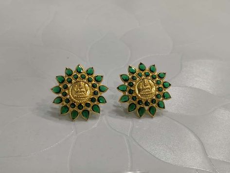 Lakshmi Devi Studs Gold, Studs Earrings Gold India, Ear Tops, Lakshmi Devi, Gold Temple Jewellery, Gold Pearl Jewelry, Gold Jewelry Outfits, New Gold Jewellery Designs, Ganesh Photo