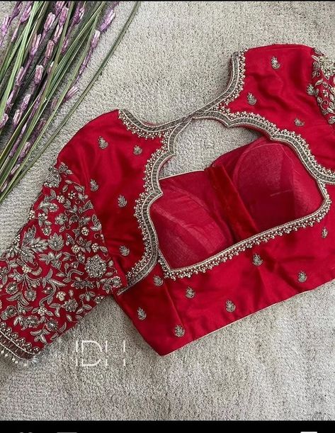 Blouse Designs Latest For Marriage Bride, Heavy Bridal Blouse Designs, Simple Blouse Work Designs Pattu, Red Blouse Maggam Work Designs, Bridal Blouse Neck Designs, Heavy Blouse Designs, Marrige Dress, Blouse Work Designs Latest, Pattu Blouse Design Models