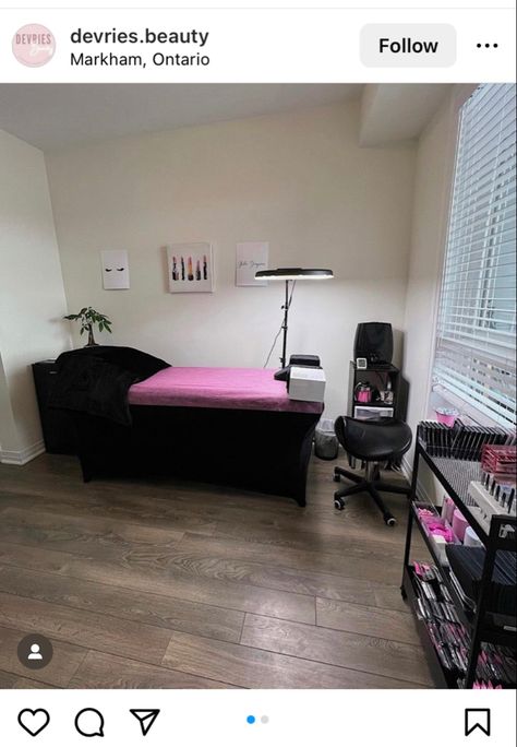 Nails And Eyelashes Studio Decor, Bed Setup Ideas, Black Lash Room, Lash Studio Decor, Studio Lashes, Bed Essentials, Beauty Bar Salon, Lash Decor, Bed Setup