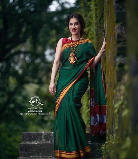 Khan Saree Marathi, Ilkal Saree, Alternative Fashion Grunge, Maharashtrian Saree, Saree Wearing Styles, New Saree Designs, Desi Fashion Casual, Indian Photoshoot, Indian Fashion Saree