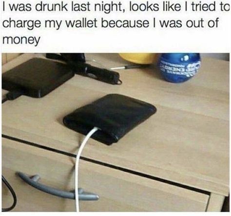 Drunk Pictures, Drunk Memes, Thursday Humor, Best Funny Photos, Drunk Humor, Thirsty Thursday, Tumblr Funny, Funny Posts, Funny Photos