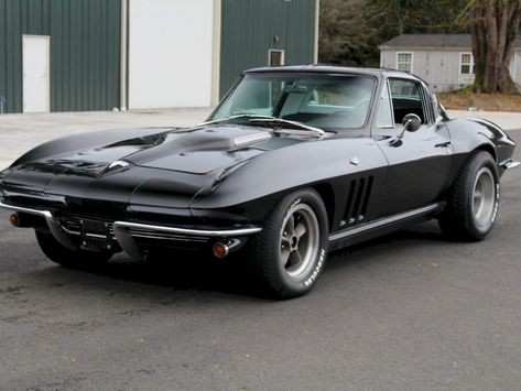 Chevrolet Corvette C2 coupe - 1964 Corvette C2 Stingrays, C2 Corvette, 1965 Corvette, Corvette C2, Gta Cars, Corvette Grand Sport, Chevy Muscle Cars, Chevrolet Corvette Stingray, Classic Cars Trucks Hot Rods