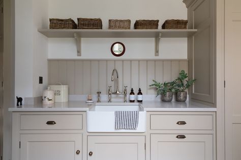 Surrey Hills Project Boot Room - Humphrey Munson Humphrey Munson, Mudroom Laundry, Dog Room, Cabinetry Design, Boot Room, Utility Rooms, Utility Room, Hanging Rail, Mud Room