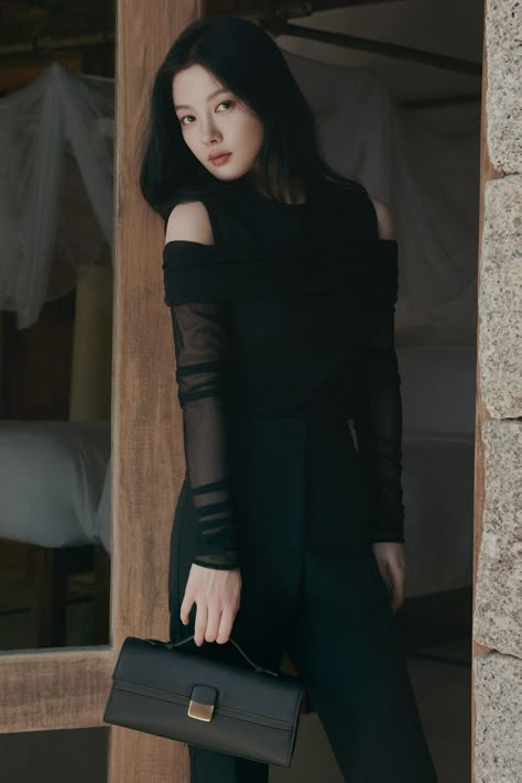 Kim Yoo Jung Photoshoot, Couples Picture Poses, Natasha Core, Demon Aesthetic, Kim You Jung, Korean Picture, Xo Kitty, Magazine Photoshoot, Idol Fashion