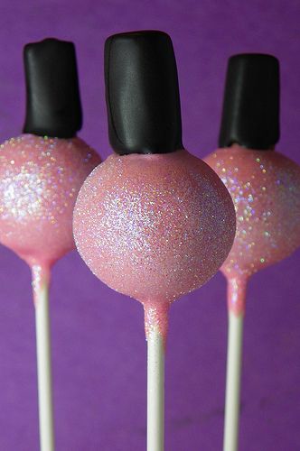 Make Up Torte, Nail Polish Cake, Polish Cake, Makeup Birthday, Pink Cake Pops, Savory Cakes, Girl Spa Party, Kids Spa, Spa Birthday Parties