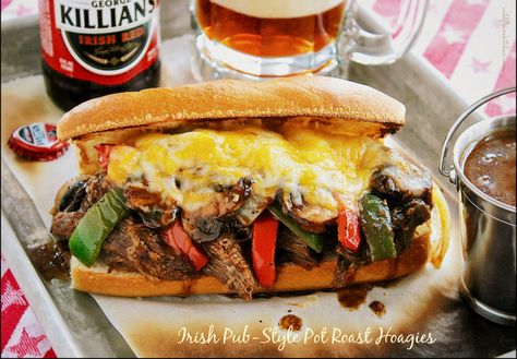 Irish Pub-Style Pot Roast Hoagies with Pot O'Gravy Bar Food Pub, Irish Roast, Irish Pub Food, Irish Recipes Authentic, Irish Dishes, Irish Cuisine, St Patricks Day Food, Bar Food, Pub Food