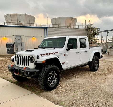 Jeep Gladiator White, Mojave Jeep, Atraction Law, Jeep Gladiator Mojave, Surf Rods, Peace Officer, Helicopter Pilots, Jeep Truck, Wrangler Unlimited