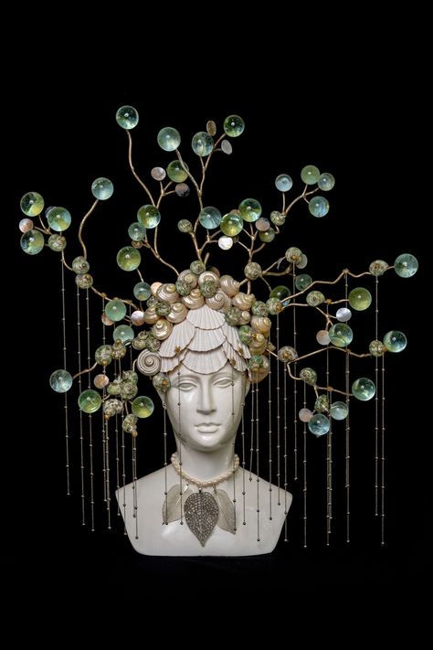 Wearable Art Headpieces, Headgear Design, 1870s Dress, Fashion Show Themes, Accessory Inspo, Fashion Model Poses, Head Sculpture, Body Adornment, Hair Shows