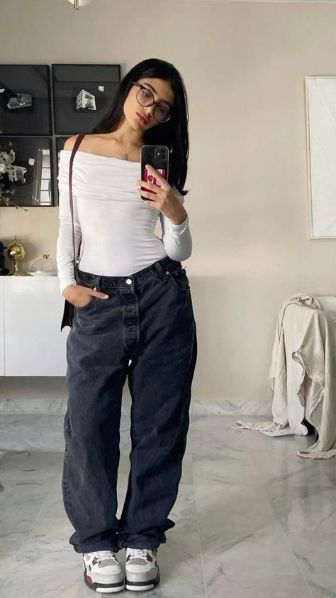 Celana Fashion, Uni Outfits, Baggy Clothes, Outfit Inspo Casual, Causual Outfits, Versatile Outfits, Cute Everyday Outfits, 가을 패션, Basic Outfits