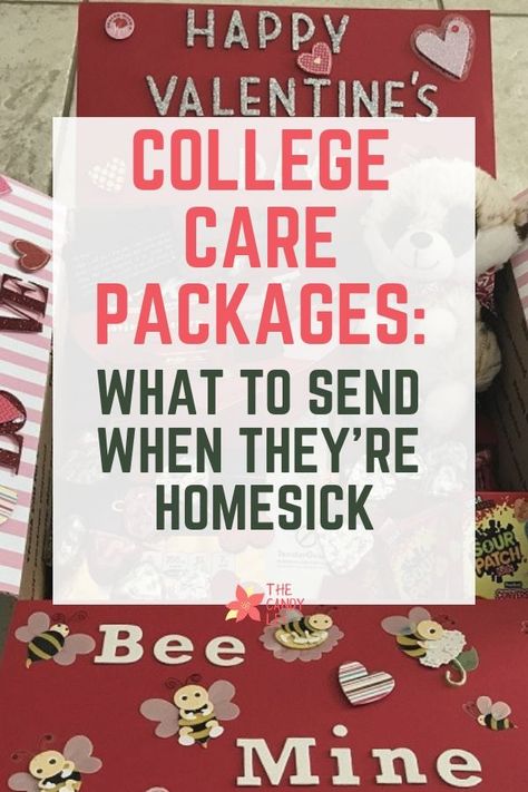 Build your own care package for the college student in your life with this list of awesome ideas. I always loved getting a care package from my family.  When I first started college my mom sent me some college dorm gift baskets and welcome to college care packages which definitely helped me feel less homesick. College Student Care Package Ideas, Student Care Package Ideas, Valentines Care Package, Gifts For College Boys, College Gift Boxes, Student Care Package, College Daughter, Valentines Day Care Package, Homesick Gifts