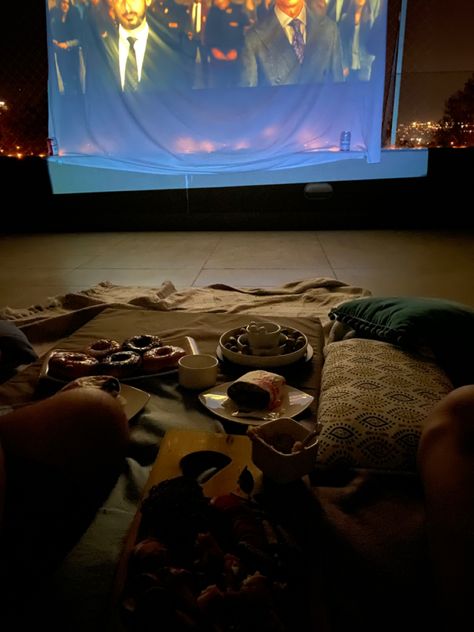 #movienight #gay #popcorn #rooftop Rooftop Movie, Movie Night Date, Date Aesthetic, Summer Sides, Night Date, Movie Night, Popcorn, Dates, Siding