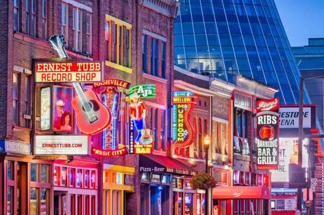 10 Mother Son Dance Songs That Will Melt Your Heart | The Pink Bride Diy Water Fountain, Nashville Trip, Grand Ole Opry, Nashville Tennessee, Nashville Tn, Luxembourg, Places To See, Places To Travel, Nashville