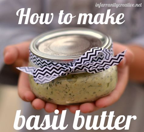 Easy basil butter recipe, cheap gift idea Basil Butter Recipe, Flavoured Butter, Homemade Extracts, Basil Butter, Flavored Butter Recipes, Flavored Butters, Compound Butters, Seasoned Butter, Basil Recipes