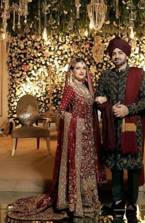 Barat bride Wedding Couple Dresses, Gowns Designs Latest, Engagement Couple Dress, Bridal Pakistani, Wedding Dresses Beautiful, Couple Dresses, Rainbow Wedding Dress, Dresses Bride, Shadi Dresses