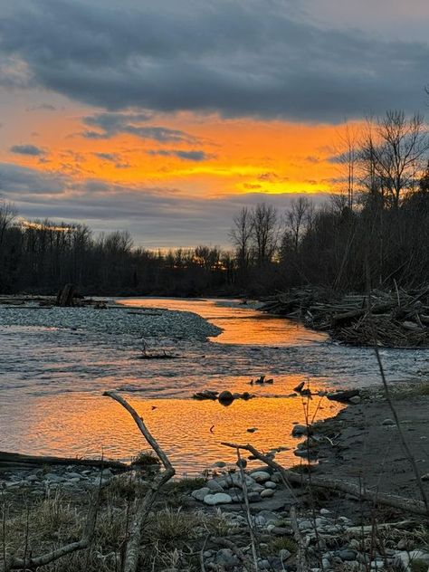 British Columbia Photos | Sunset on the Vedder River, Chilliwack BC | Facebook Sooke British Columbia, Chilliwack Bc, Sechelt British Columbia, Coquitlam British Columbia, Campbell River Bc, Shuswap Lake Bc, British Columbia, Columbia